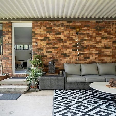 Oak Retreat Bliss By The Beach Warriewood Eksteriør bilde